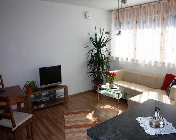 Ferienwohnung Nadja シュルンス エクステリア 写真